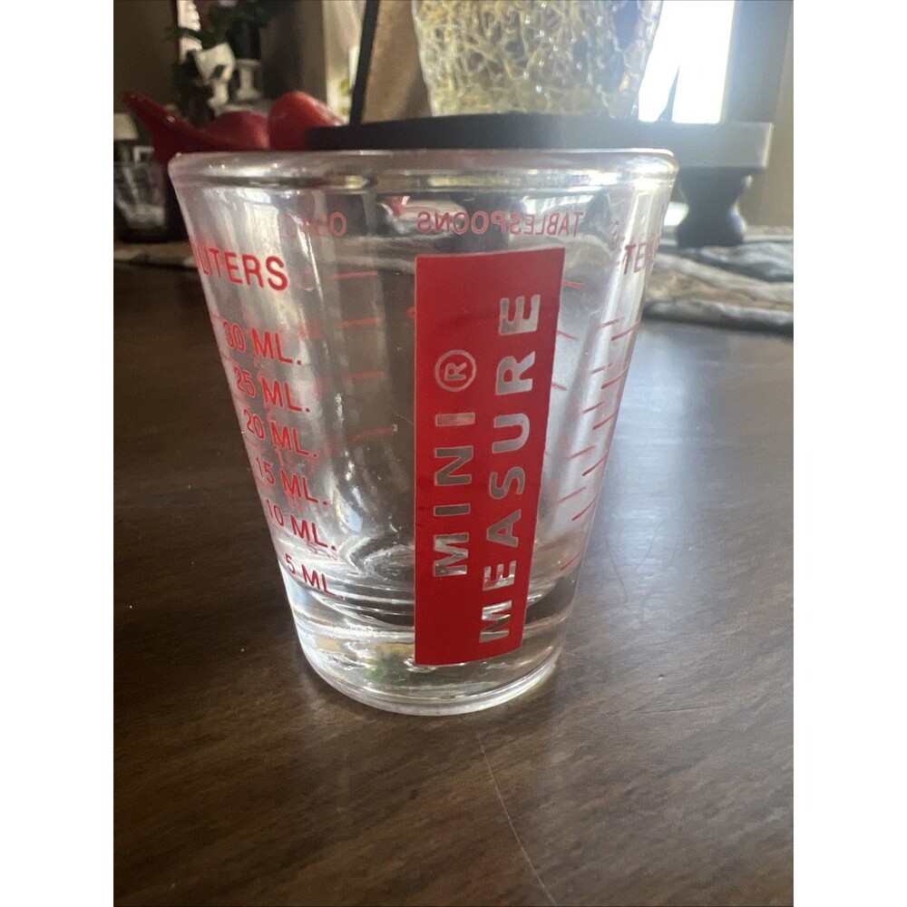 Vintage ** Red - MINI MEASURE ** Libbey Medicine Measuring Dose Shot Glass USA